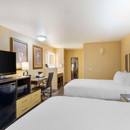 Best Western Fallon Inn & Suites Exterior photo