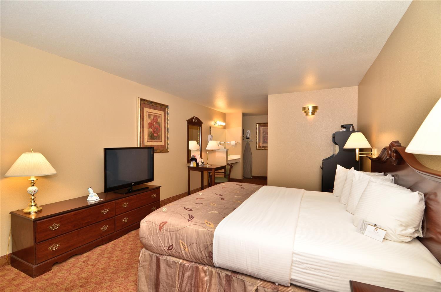 Best Western Fallon Inn & Suites Exterior photo