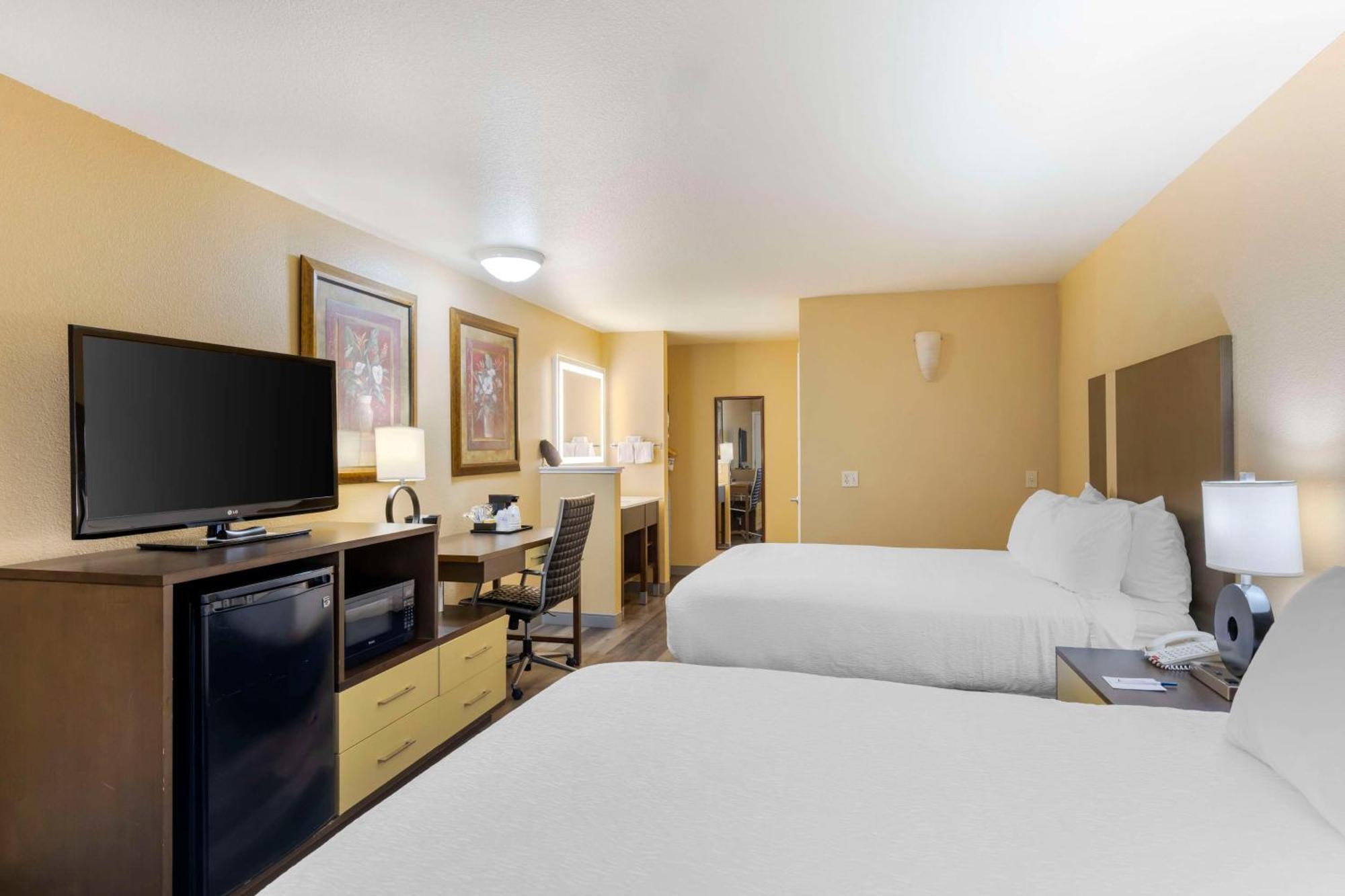 Best Western Fallon Inn & Suites Exterior photo