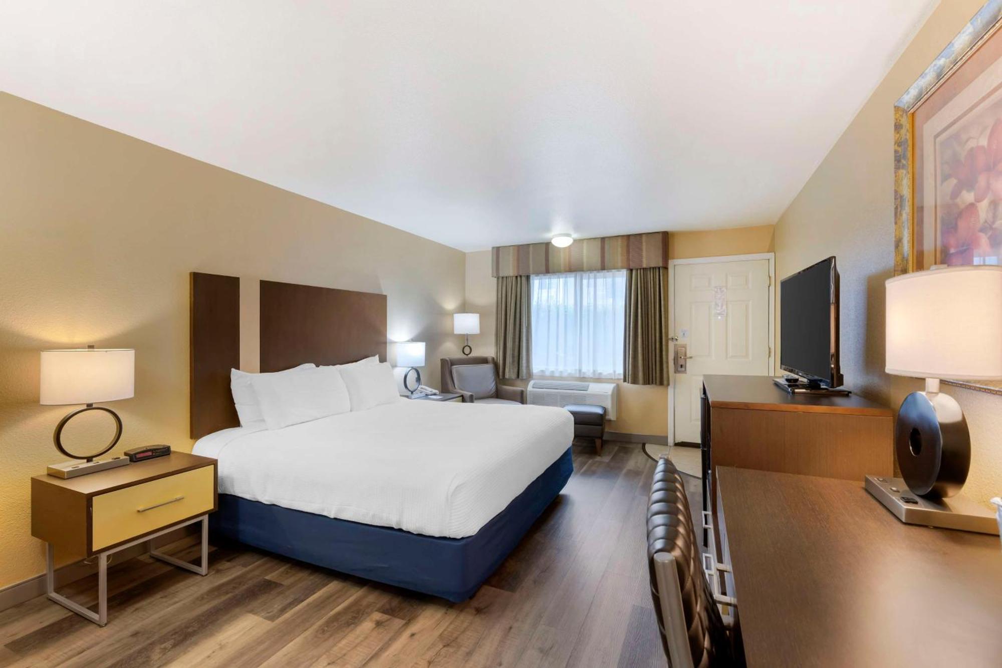 Best Western Fallon Inn & Suites Exterior photo