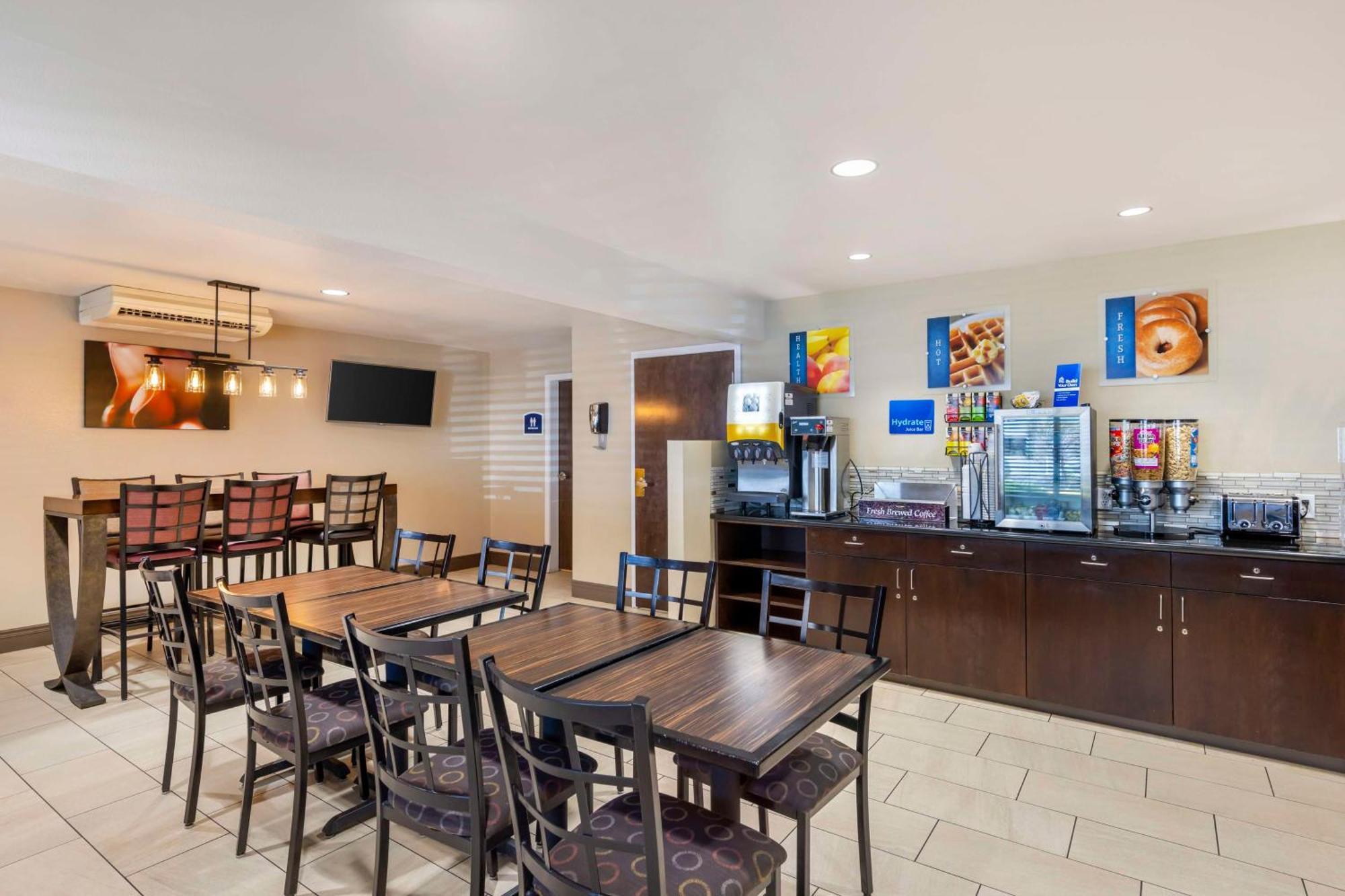 Best Western Fallon Inn & Suites Exterior photo