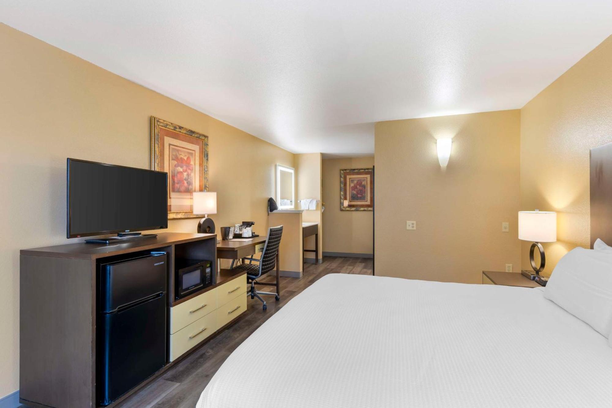 Best Western Fallon Inn & Suites Exterior photo