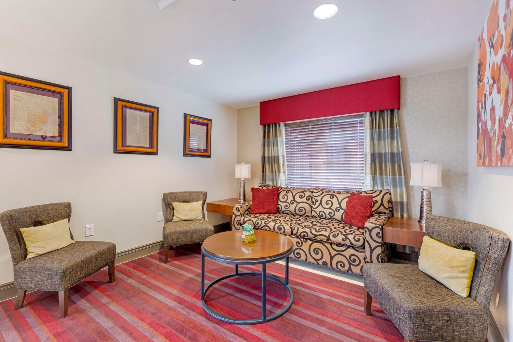 Best Western Fallon Inn & Suites Exterior photo