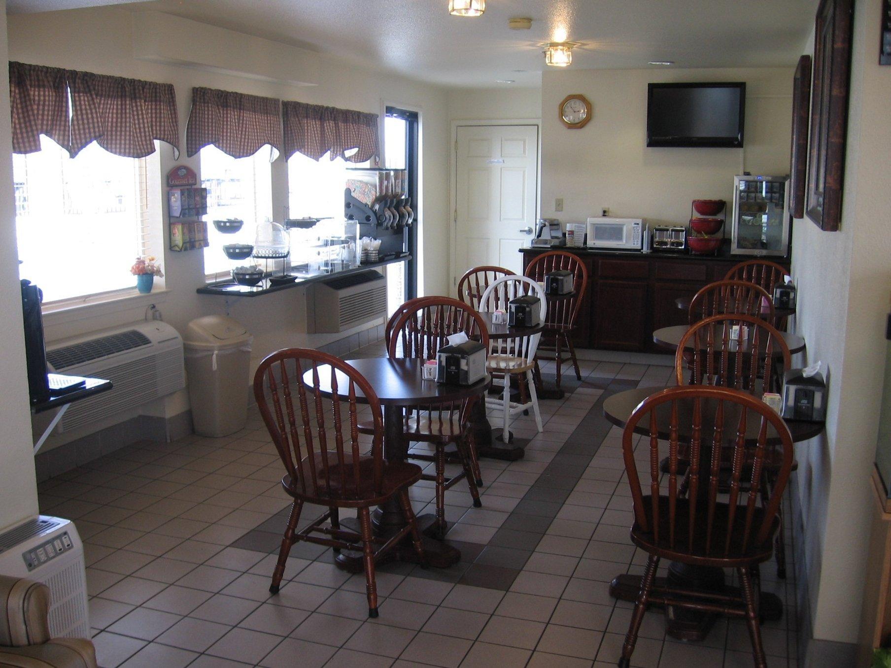 Best Western Fallon Inn & Suites Exterior photo